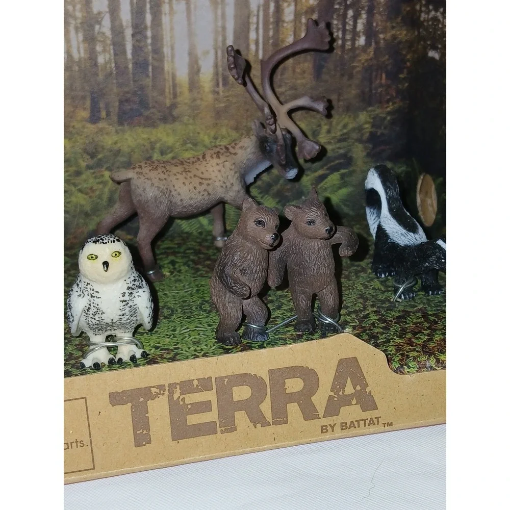 New Terra North American Wild Animals ‎ Forest Figures Play Set Toys Box